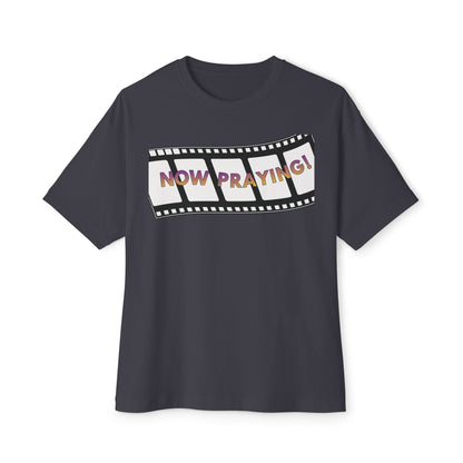 NOW PRAYING Tee – Oversized Box Graphic T-Shirt