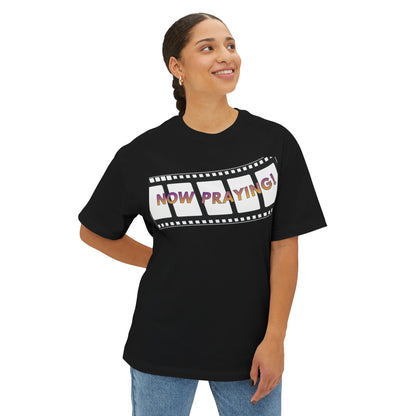 NOW PRAYING Tee – Oversized Box Graphic T-Shirt