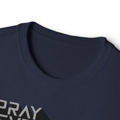 Pray Everyday – Oversized White Letter Box Graphic T-Shirt