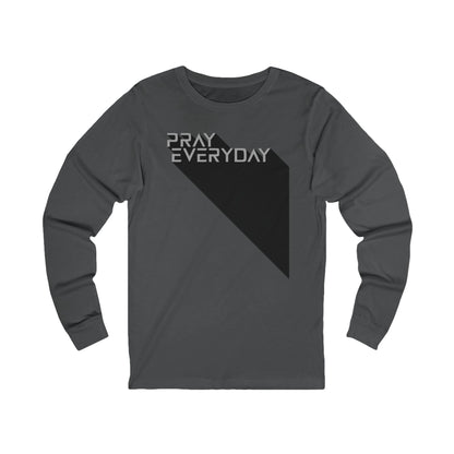 Pray Everyday - Women's Graphic Long Sleeve Tee BC3501