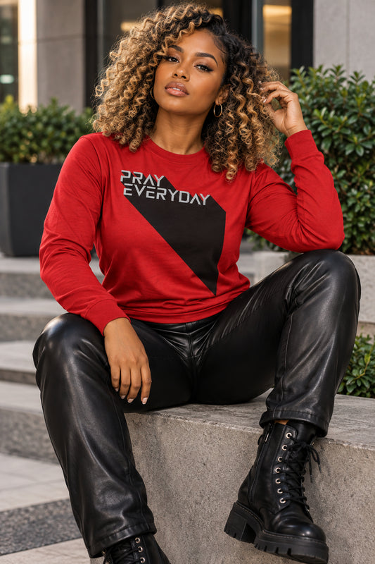 Pray Everyday - Women's Graphic Long Sleeve Tee BC3501