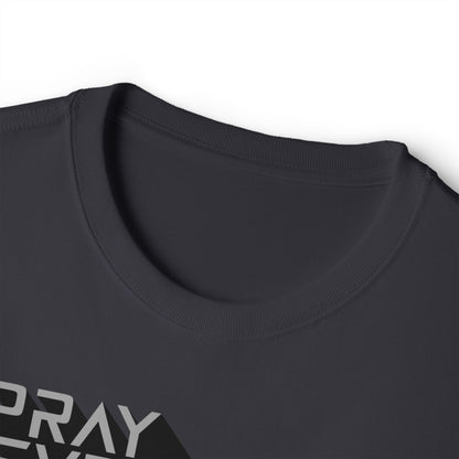 Pray Everyday – Oversized White Letter Box Graphic T-Shirt