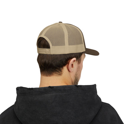 Unisex Star Snapback Trucker Cap - Embroidered